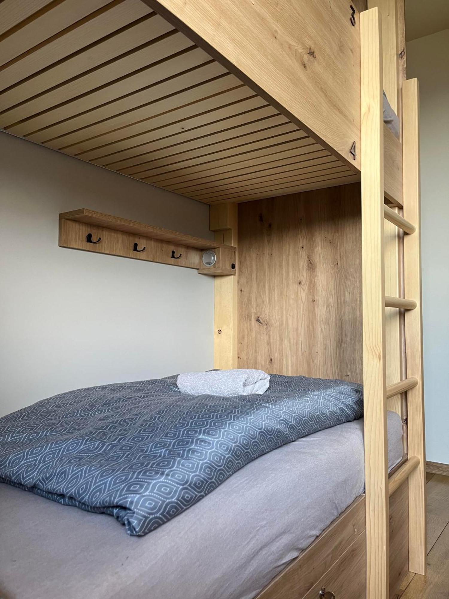 Sherpa'S Hostel High Tatras Štrbské Pleso المظهر الخارجي الصورة